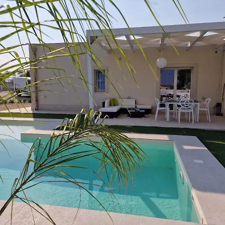 Elisia - Con Piscina Privata Villa